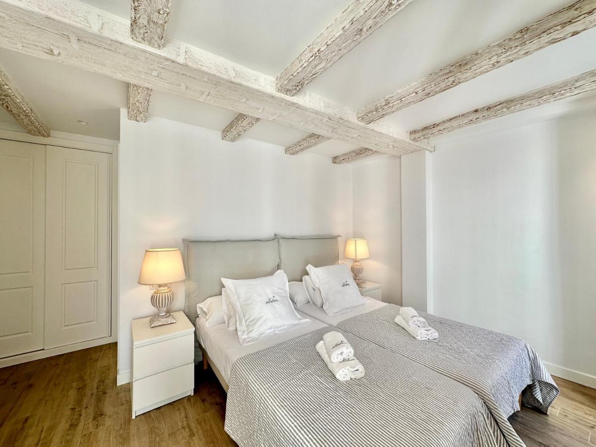 Old Town Modern Flat, 4 Minutes From Beach - Eaw Homes Марбеля Екстериор снимка